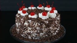 Black Forest Cake (Per Pound)