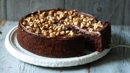Hazelnut Cake (Per Pound)